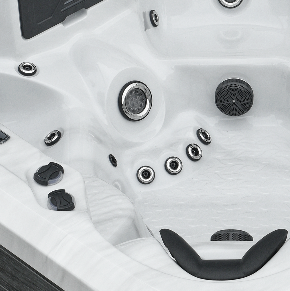 Glencoe hot tub gallery image 4